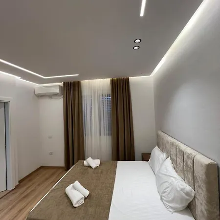 Guest house S M