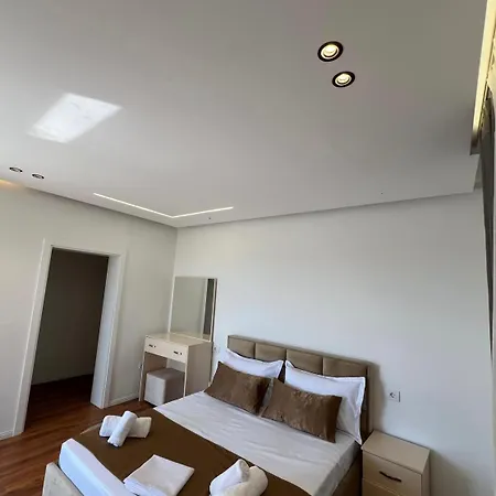 Guest house Sm Shkoder 3*
